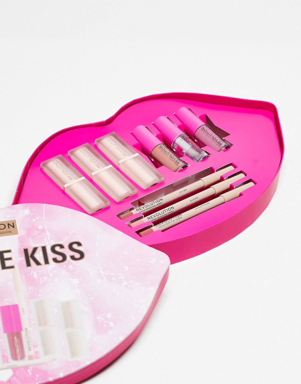 Makeup Revolution Ultimate Kiss Gift Set